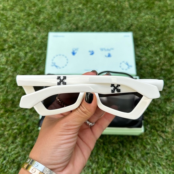 Off-White Artemisia 55MM Cat Eye White Dark Gray Tinted Sunglasses - Picture 12 of 13